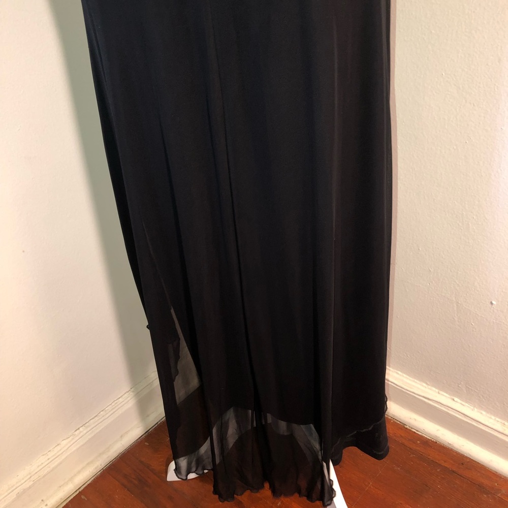 Size 4 jumpsuit - Picture 7 of 8